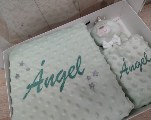 mantita y dodou personalizable